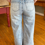 Bett Wide Leg Jean